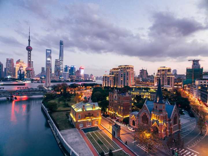 上海的发展脉络与未来展望